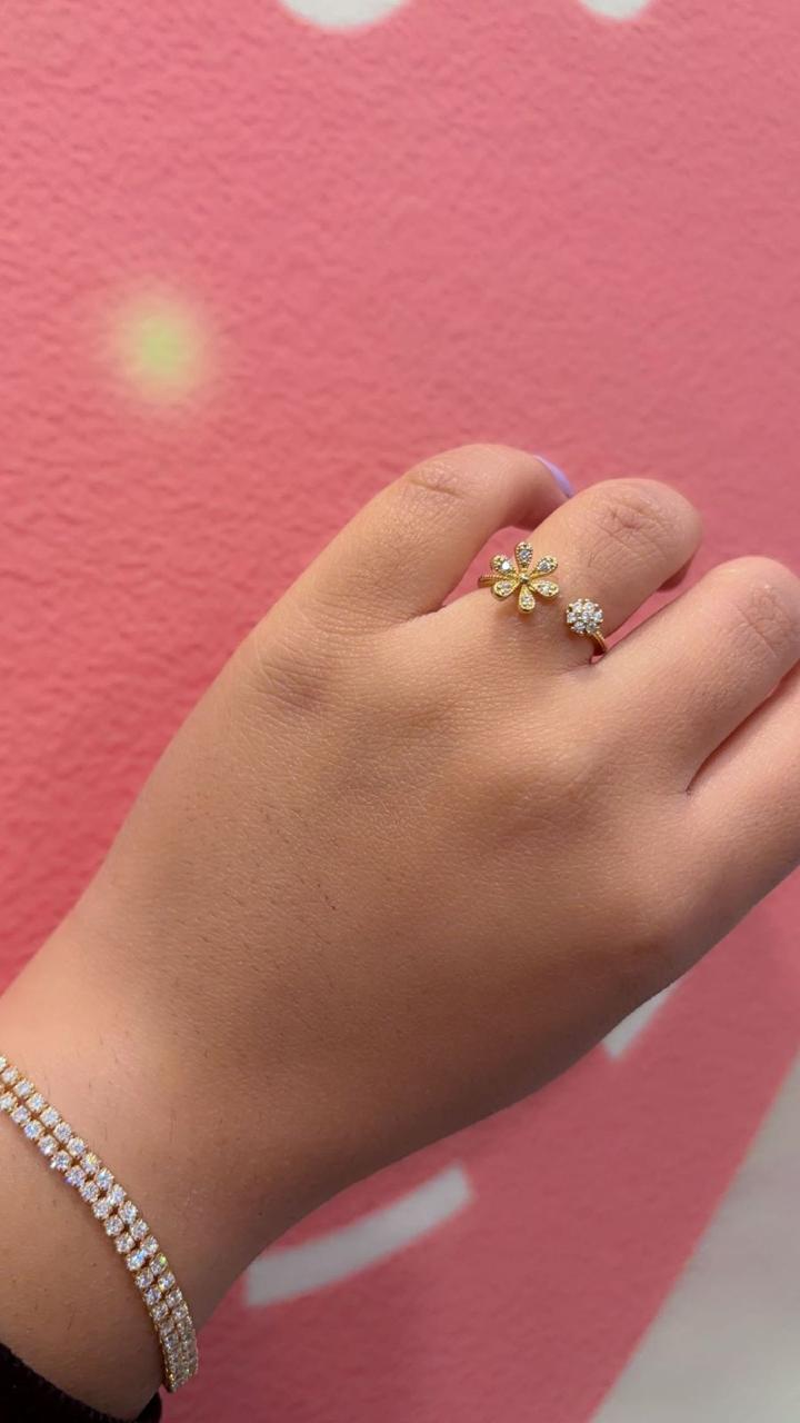 Flower ring